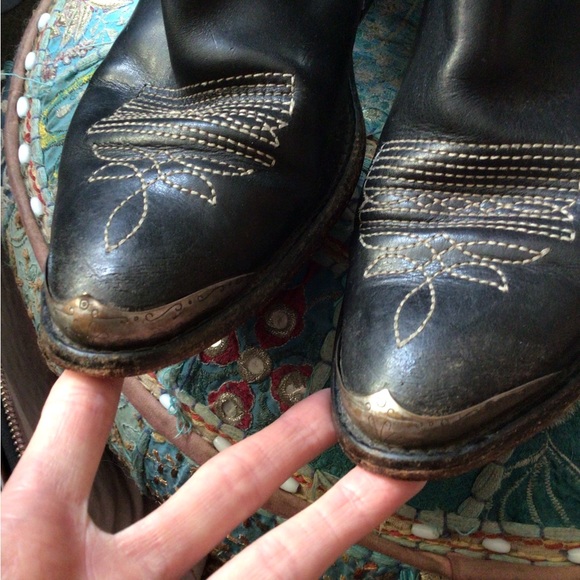 CLEARANCE SALE !2x Host Pick!! 🤩⭐️🤩vintage GOLDEN GOOSE COWBOY BOOTIES ⚡️🌟⚡️ - Picture 13 of 14